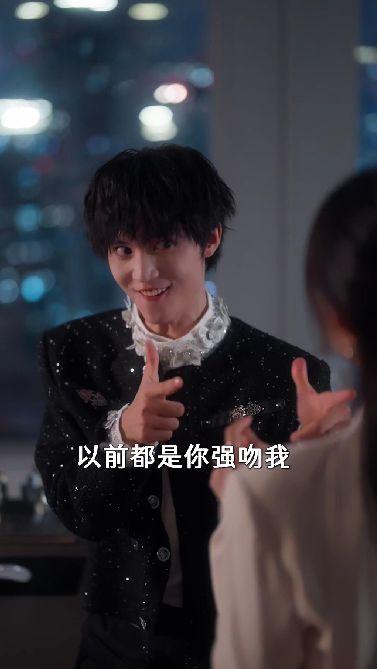 夫人她专治不服2,专治不服的传奇人生